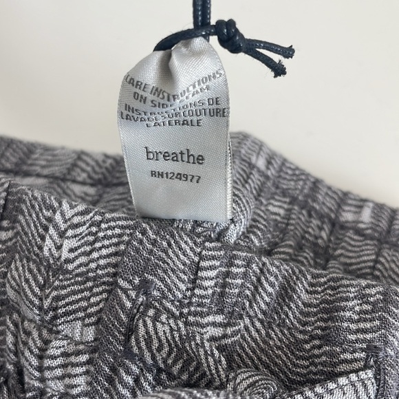 NWT PrAna Women’s Hele Mai Pant Silver Akoa Casual Pants - Size Medium - Picture 7 of 10